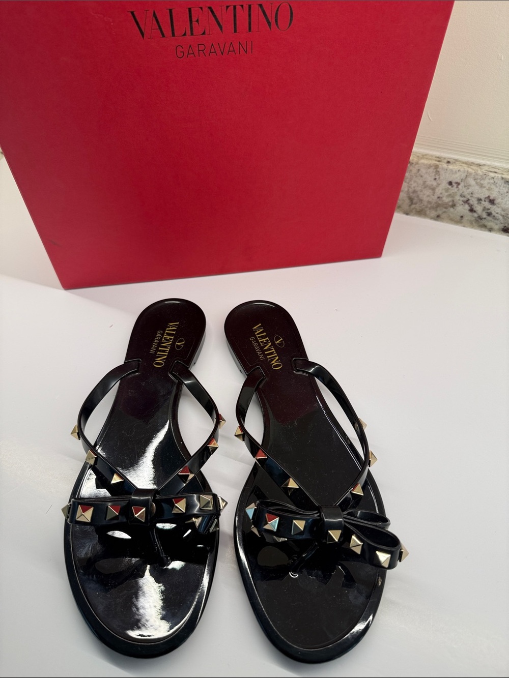 Valentino Rockstud Jelly T-Strap Sandals – Black